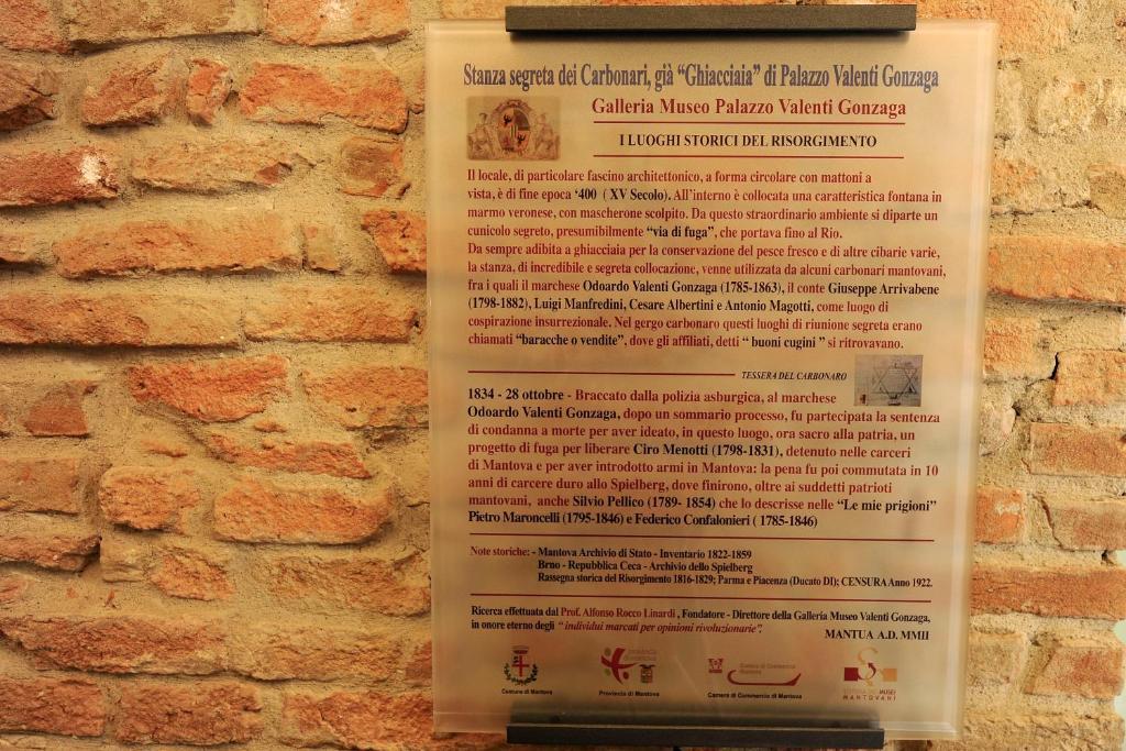 Casa Museo Palazzo Valenti Gonzaga Hotel Mantova Exterior foto